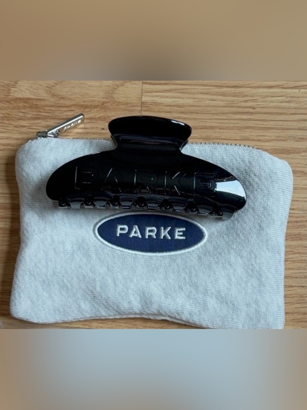 Parke Black Claw Clip - New